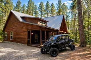 Luxury Cabin with Sauna Hot Tub PS5 and Arcade - 0