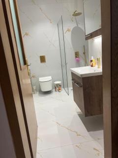 A&A 2 Bedroom Apartment - 1