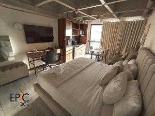 Epic Suite 309 Loft Luxury Airport - 9