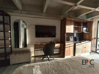 Epic Suite 309 Loft Luxury Airport - 3