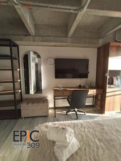 Epic Suite 309 Loft Luxury Airport - 4