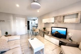 Apartamento Santa Marina con Parking Privado - Centro Histórico Córdoba - 1