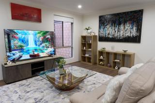 Morley Luxury Home in Perth - 4