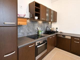 Peaceful Stay near Lake Wörthersee & Klagenfurt - 1