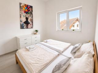 Peaceful Stay near Lake Wörthersee & Klagenfurt - 4