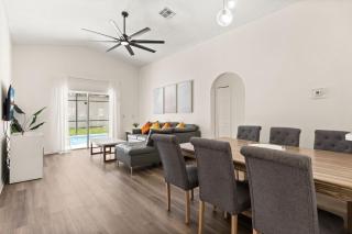 3 Bedrooms 2 Bathrooms Indian Creek 2559 Bc - 6