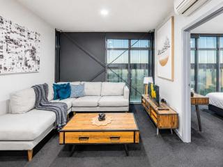 Relaxed 2BR City Base near Christchurch Attraction - 3