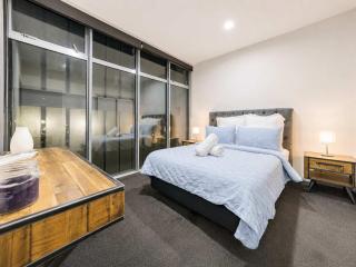 Relaxed 2BR City Base near Christchurch Attraction - 9