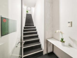 Relaxed 2BR City Base near Christchurch Attraction - 1