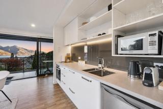 Queenstown Quarters - Residence IV - 9