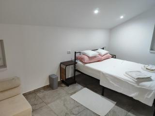 Zorica Guest Rooms - 4