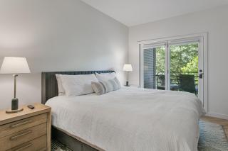 Mountain Escape with Loft & Private Deck condo - 3