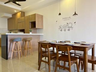 Sunset View 3BR Condo with Swimming Pool Free WiFi & Netflix near Lake Garden - Taiping - 6