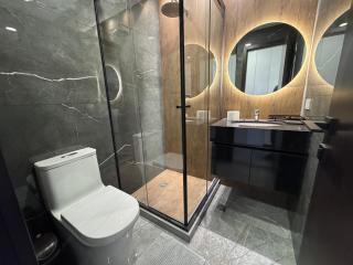 Experience Luxury in the Heart of Santa Cruz - 2