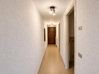 Apartment in Luino with Lake Views - 5