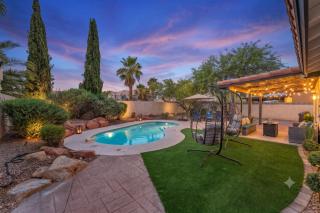 Luxury Vegas Escape,Pool, Gameroom, Mtn Views, EV - 5