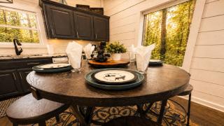 The Rustic Repose - Hot Tub - BBQ - Pets - 3