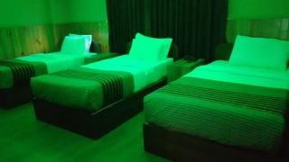 Diamond Hotel - 8