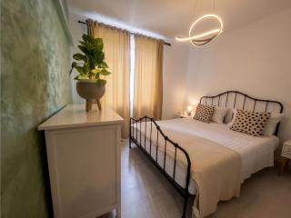 Blue Oasis Central Stay - 9