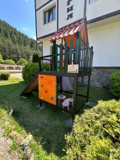 TRIIBRIA Guest house - 9