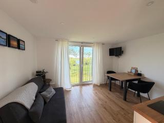 Ferienwohnung mit See und Alpenblick - 2