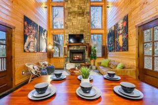 Private Luxury Cabin - Hot Tub - Pool Table - Ping Pong - Firepit - Loft - 6