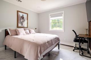 Modern 3BR Woodbury NY - 6