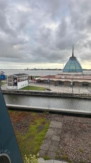FeWo am Deich im Columbus Center mit Pool und Aufzug - 9
