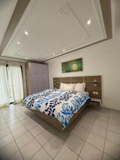 ETIENNE Home OF COMFORT - 2