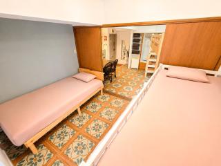 Heart of Shinjuku Near Kabukicho Sleeps 5 - 7