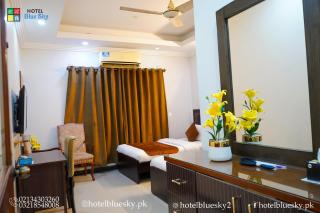 Blue Sky Guest House - 7