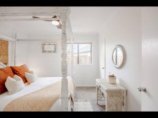 Margaret River Beach House - Ombak Villa - 4
