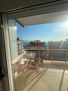 Oceanic Luxury Apartments - 9