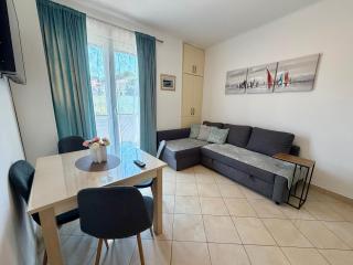 Split Center Beautiful Apartment - 7