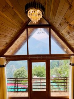 Laida Holiday Homestay-DBR Wooden Cottage - 2