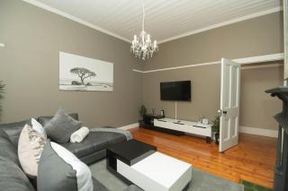 Crown Oak - 7
