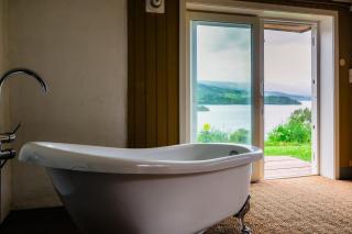 Cosy basement room, bathtub and sauna with a stunning view - 6