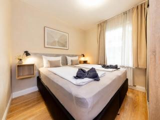 Prime Stay - Modern 3 Bedroom Family Apartment with Parking Included & Garden Access - Budapest - 9