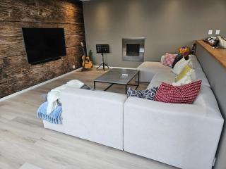 Penthouse by the beach and marina, 320 m2 - 9