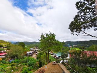 Mountain Lodge within Town Proper! - 6