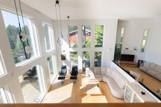 Tilava talo Muuramessa – sauna, allas, +400 m2 - 2