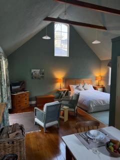 The Whangaimoana Cottage - 6