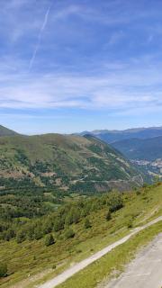 Laura Studio Saint-Lary Pla d'Adet Pied des pistes balcon Vue vallée Dog Friendly - 3