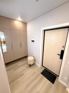 A comfortable apartment with designer upgrade - 7