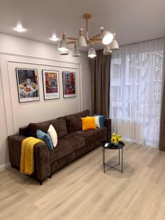 A comfortable apartment with designer upgrade - 1