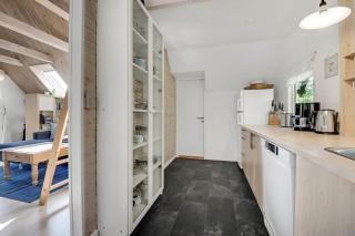 Hyggeligt Feriehus På Stor Naturgrund Sj916 - 1