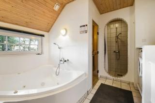 Stråtækt Feriehus Med Spa I Vejlby Klit Sj456 - 8