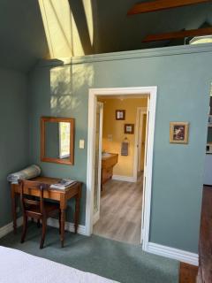 The Whangaimoana Cottage - 2