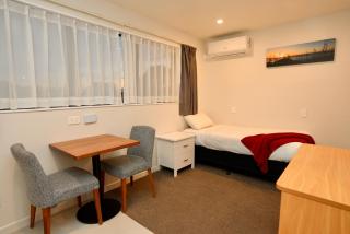 Airport Delight Motel - 2