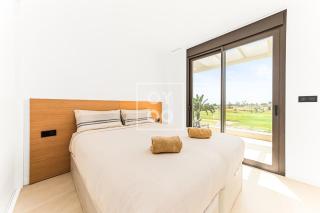 Velapi Golf Resort Oasis, Luxury apartment with golf views, pool and gym by OYOOSTAYS - 3